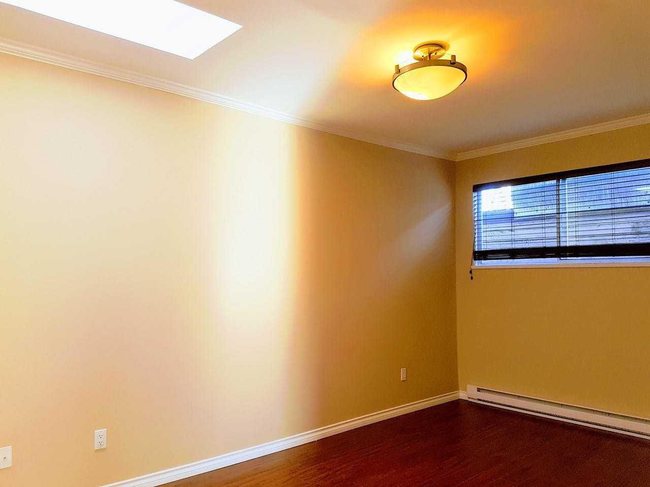 2653 Commercial Drive #4 - Photo 7 of 22