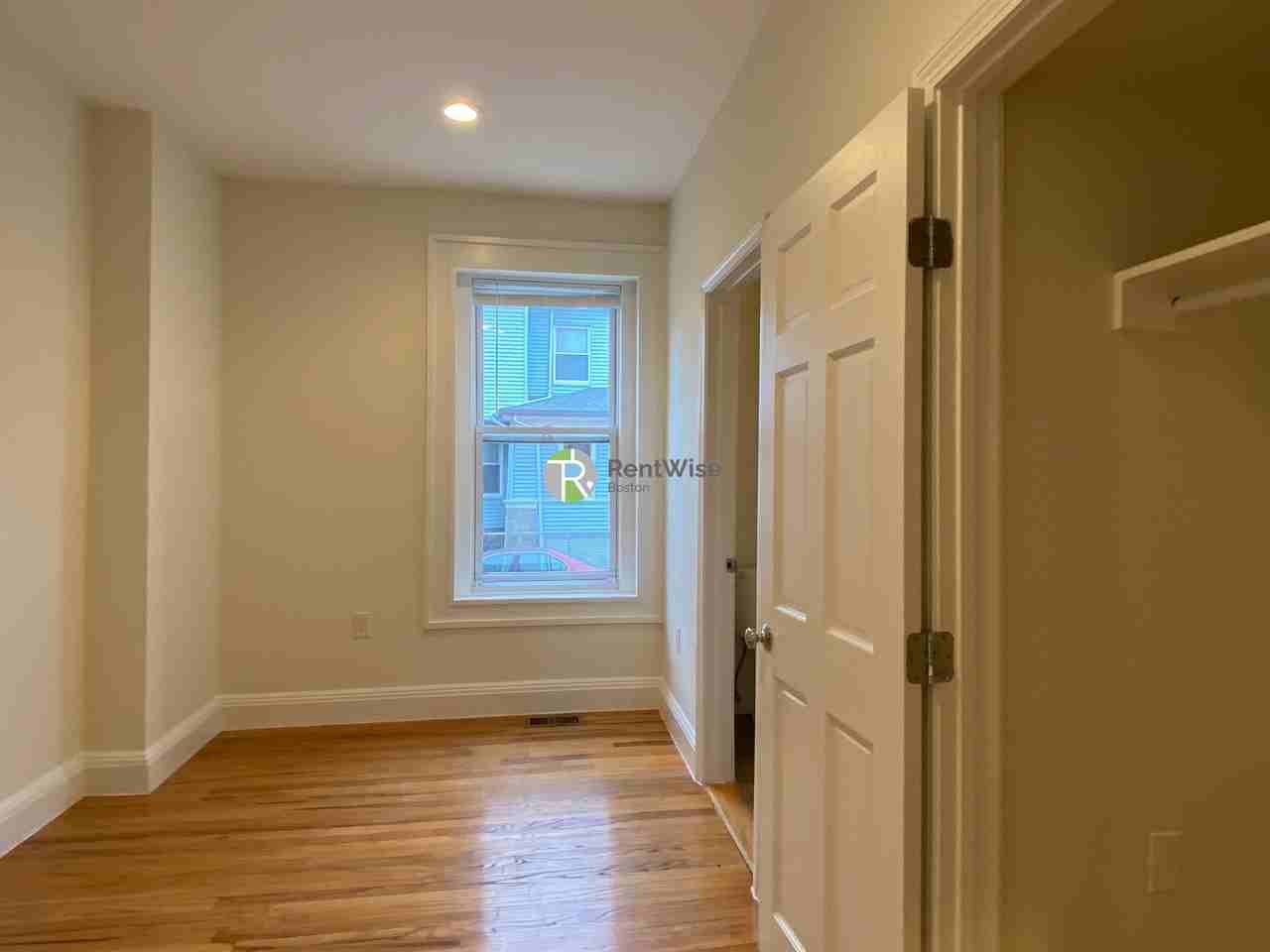 13 Brainerd Rd #27 - Photo 4 of 40