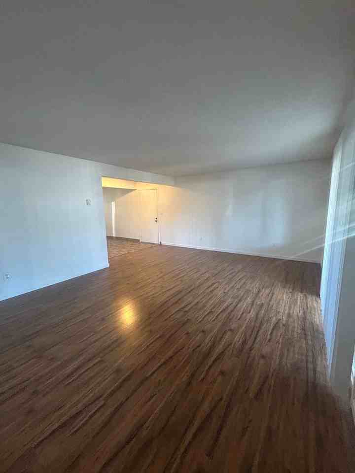 Greenwood Manor Apartments #11156 - Photo 5 of 15