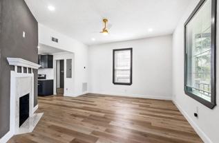 101 E 7th St #1 - Photo 1 of 1