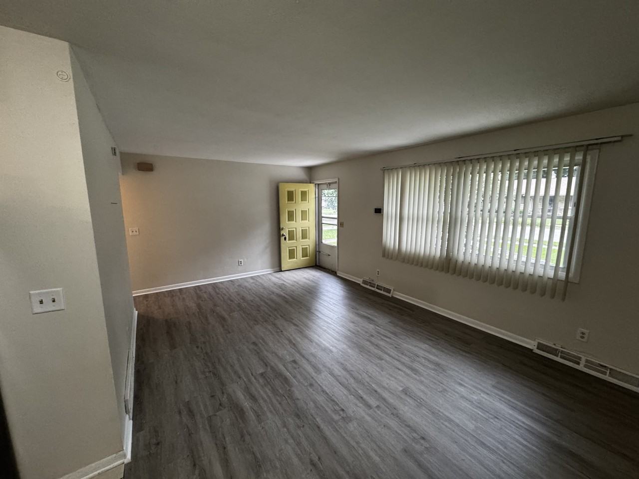 829 Pierce Rd #829PIERCE - Photo 4 of 10