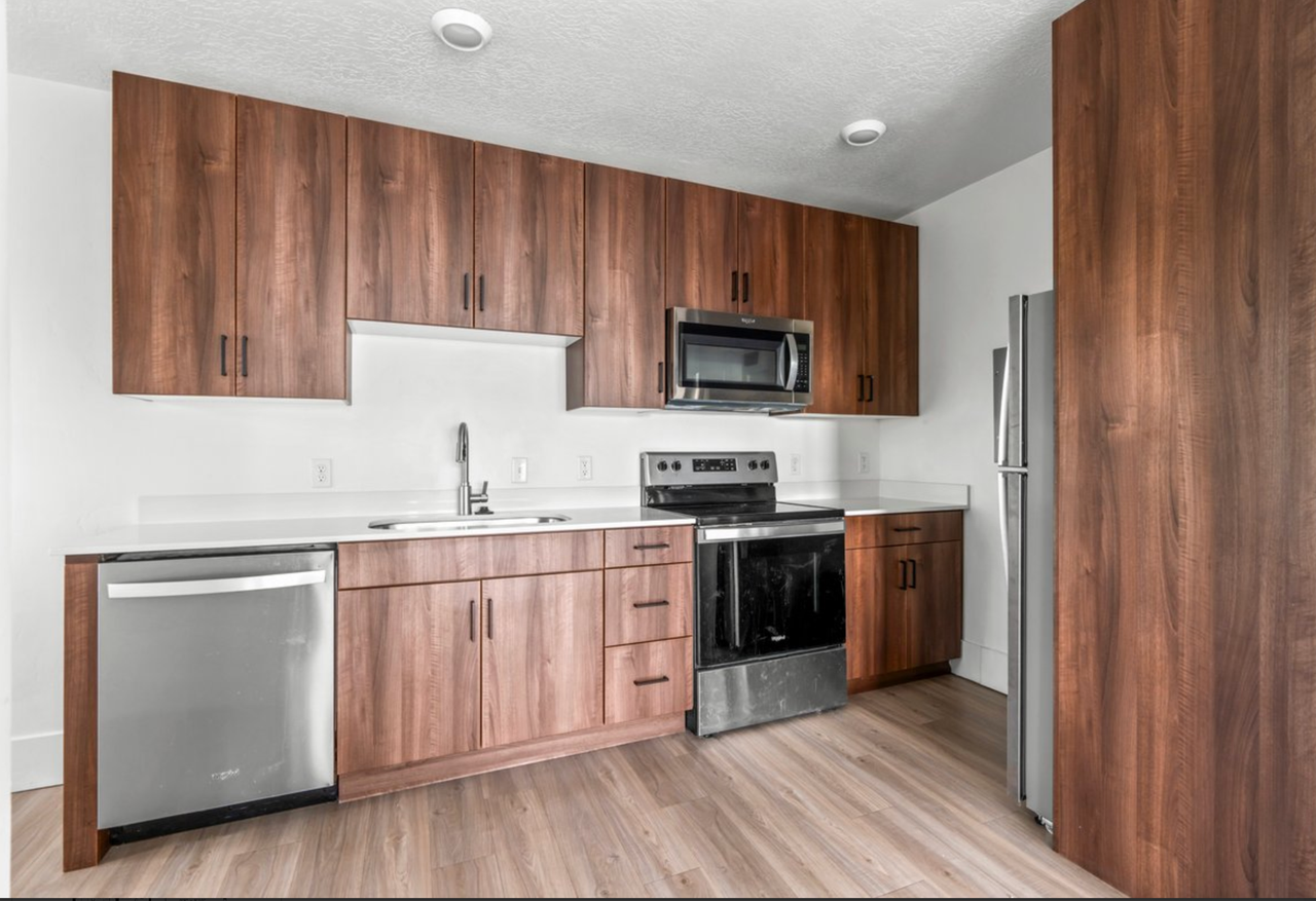Council Crest Apartments - Photo 3 of 50