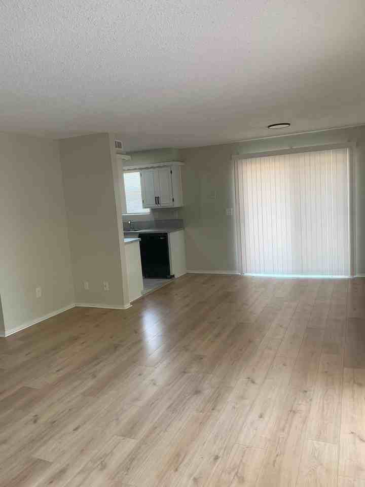 The Willows South apartments - Photo 4 of 8