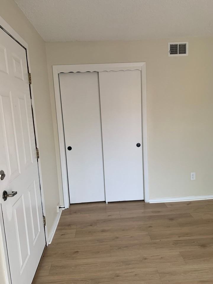 The Willows South apartments - Photo 5 of 8