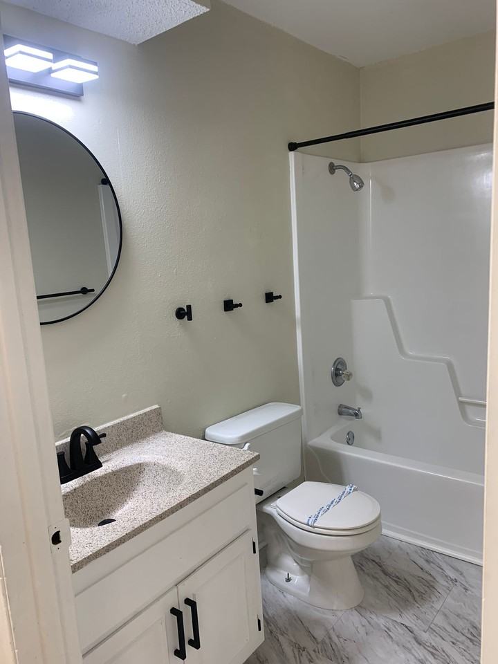 The Willows South apartments - Photo 6 of 8