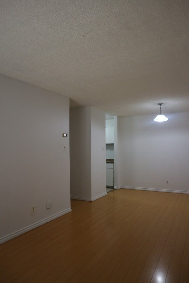 Kingsview - Photo 4 of 20