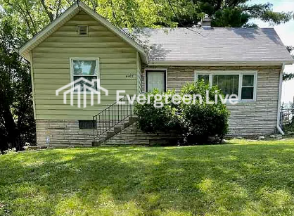 6102 Fontenelle Blvd - Photo 2 of 6