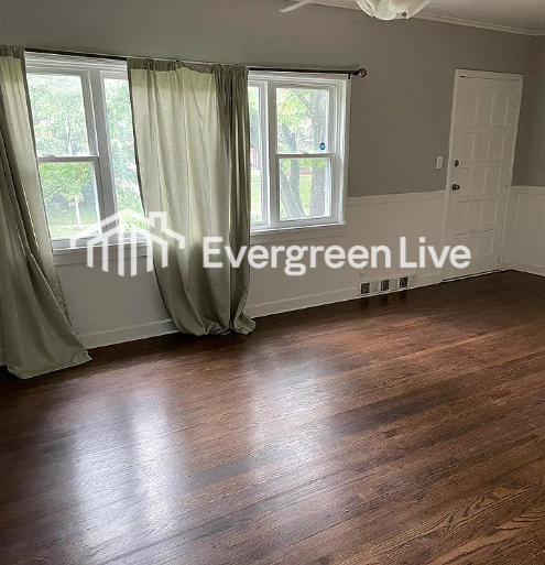 6102 Fontenelle Blvd - Photo 4 of 6