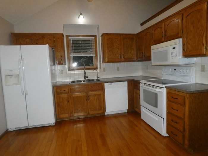 6544 Nw Gilly Rd - Photo 6 of 32