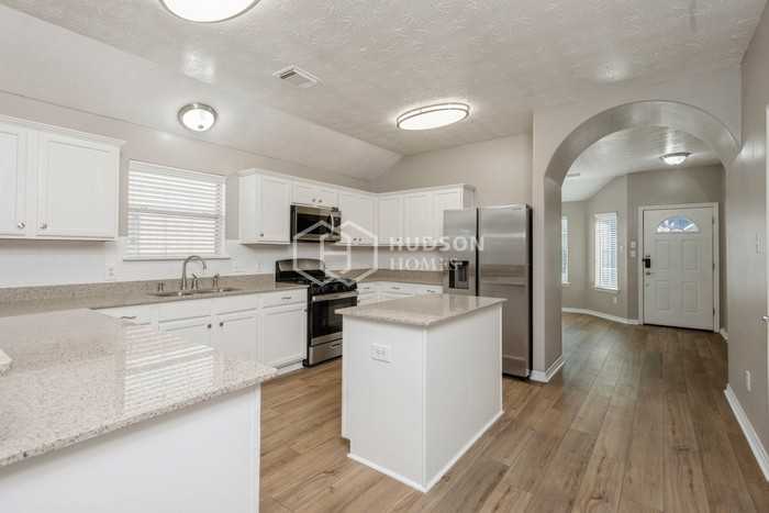 2214 Trey Rogillios Way - Photo 7 of 18