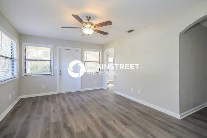 7939 Lemans Dr #06 - Photo 5 of 16