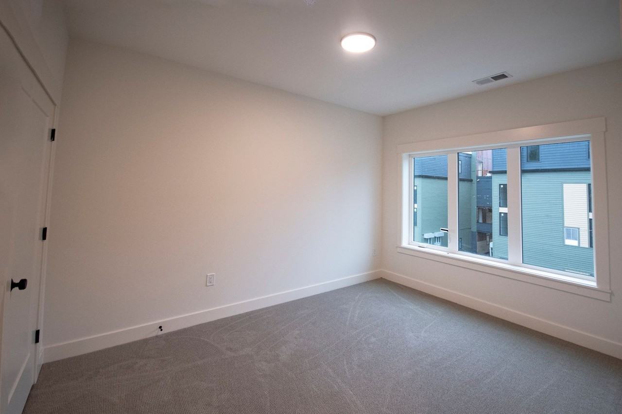 Prairie Townhomes at The Pilot - Photo 7 of 33