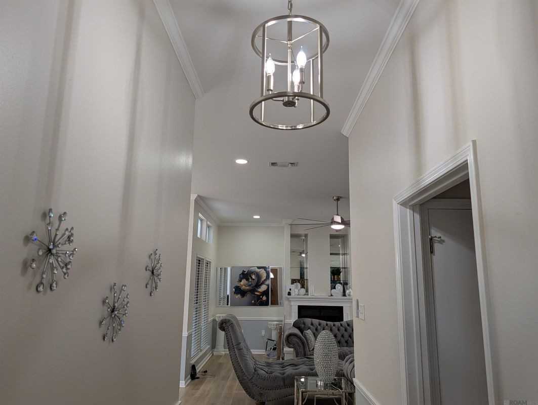 13432 S Fairview Ave - Photo 3 of 45