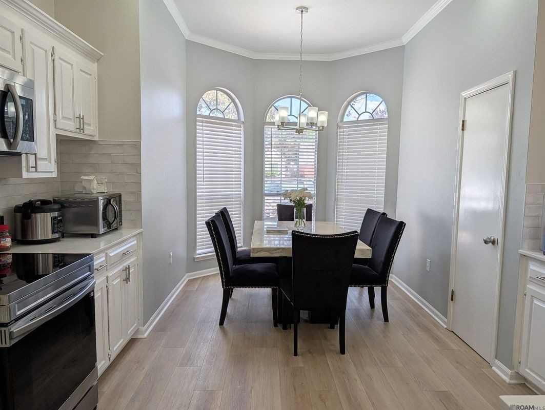 13432 S Fairview Ave - Photo 7 of 45