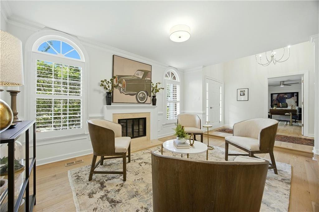 1390 Tennis Court Pl - Photo 5 of 50