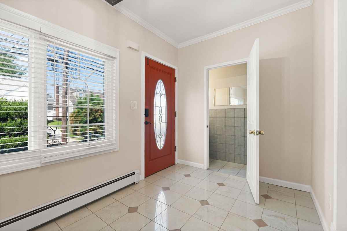 56 High St - Photo 3 of 47