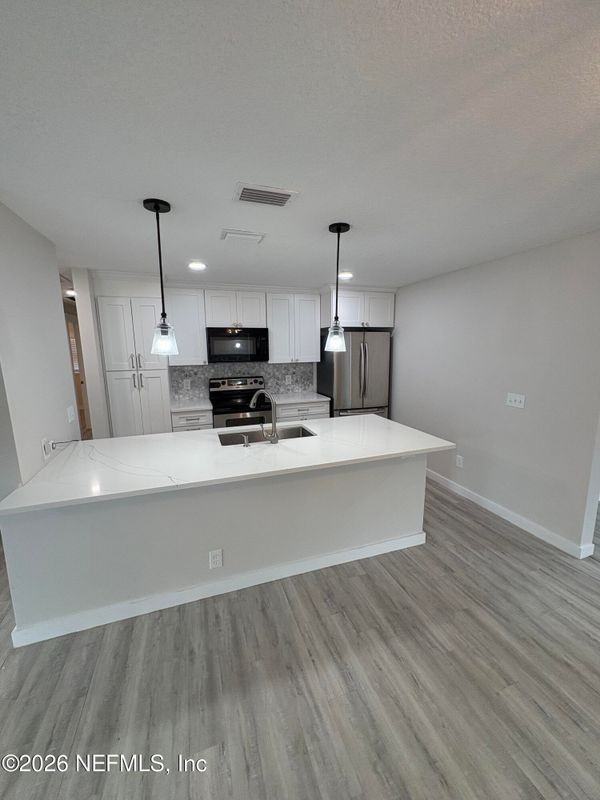 3968 Packard Dr - Photo 6 of 20