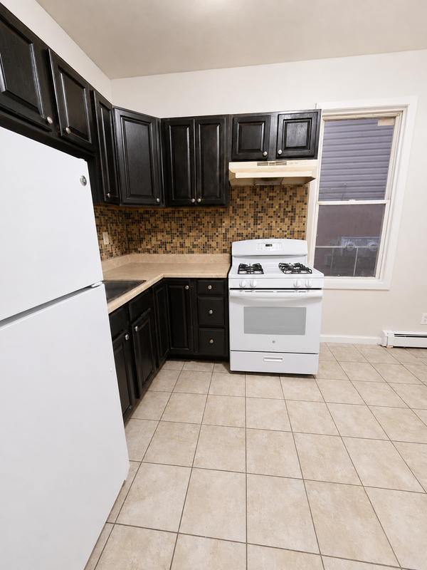106 Old Bergen Rd ##1 - Photo 7 of 9
