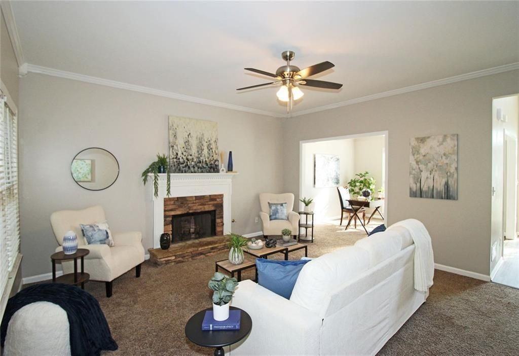 1213 Kingsbury Ln - Photo 2 of 42