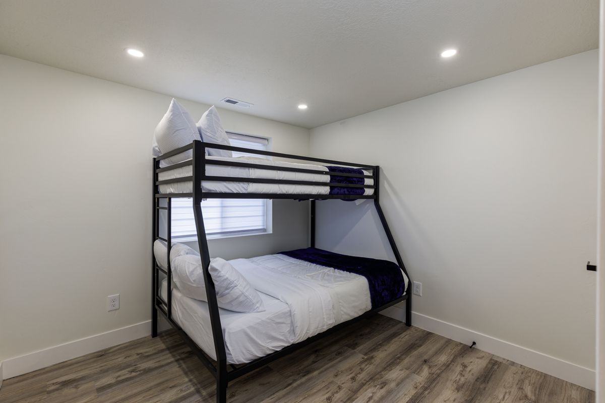 170 N 400 E ##176 - Photo 6 of 17