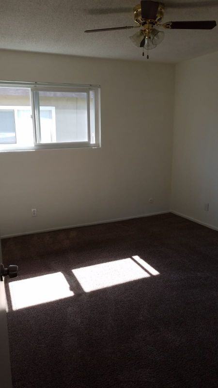 1125 Nicklett Ave - Photo 5 of 7
