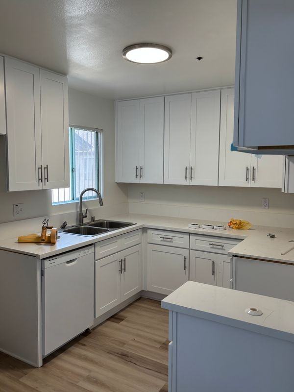 6431 Los Robles Ave ##12 - Photo 7 of 11