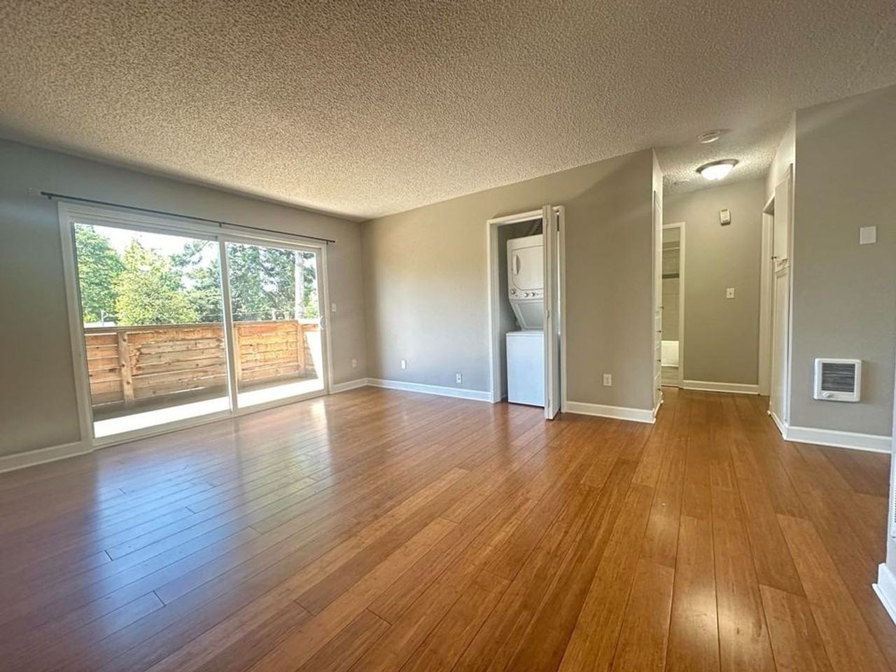 12702 E Burnside St #18 - Photo 6 of 22