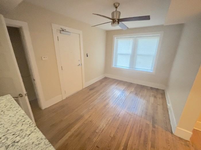 1217 Colonial Ave #B1 - Photo 5 of 9