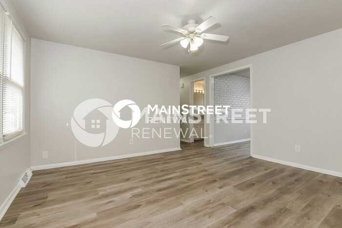 618 Ne 113th Ter - Photo 6 of 17