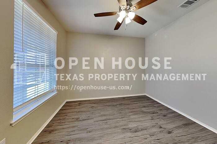 9104 Belvedere Dr - Photo 4 of 22