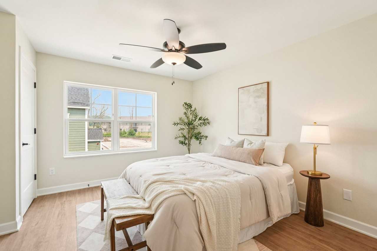 Marshview Apartments LLC - Photo 4 of 5