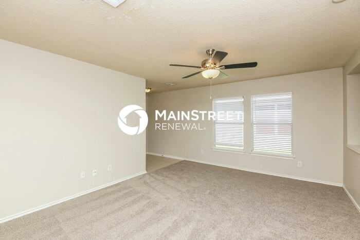 3321 Chapel Ridge Way - Photo 3 of 15
