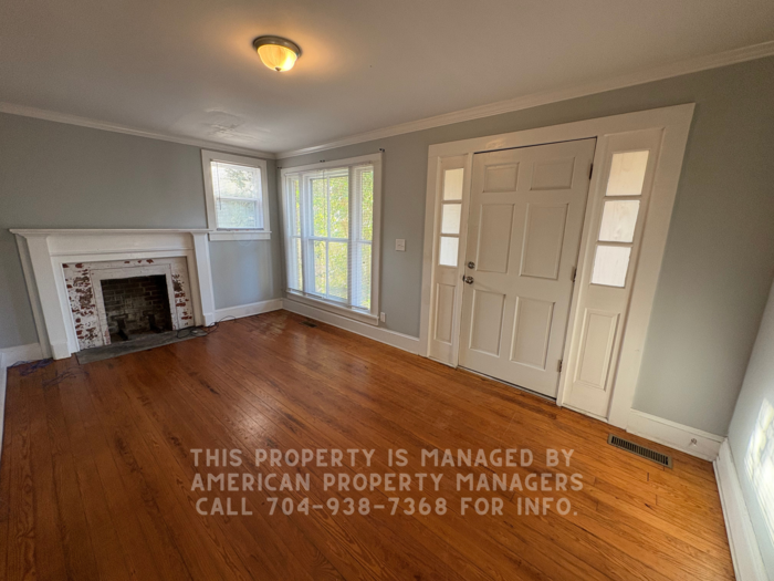 132 Lilly Ave - Photo 3 of 7