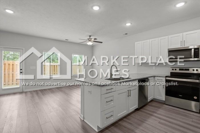 3407 Briar Rose Ct - Photo 3 of 27