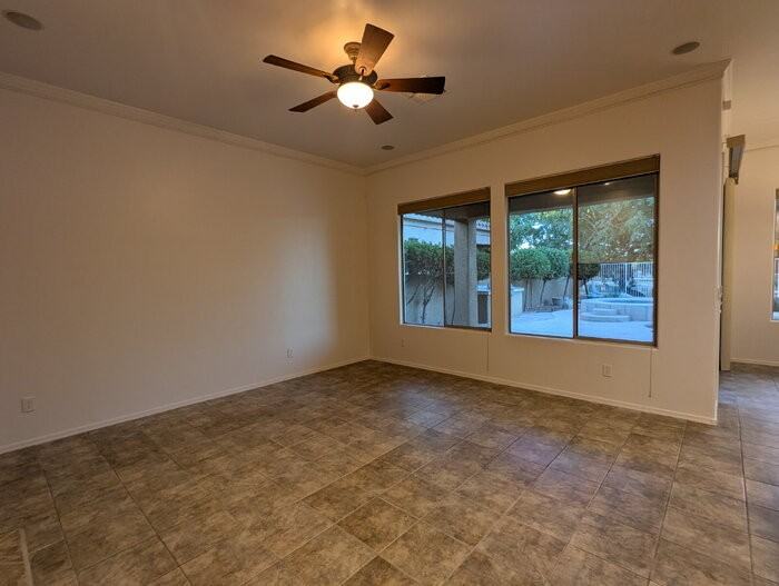 15289 S Via Lago Del Encanto - Photo 5 of 32