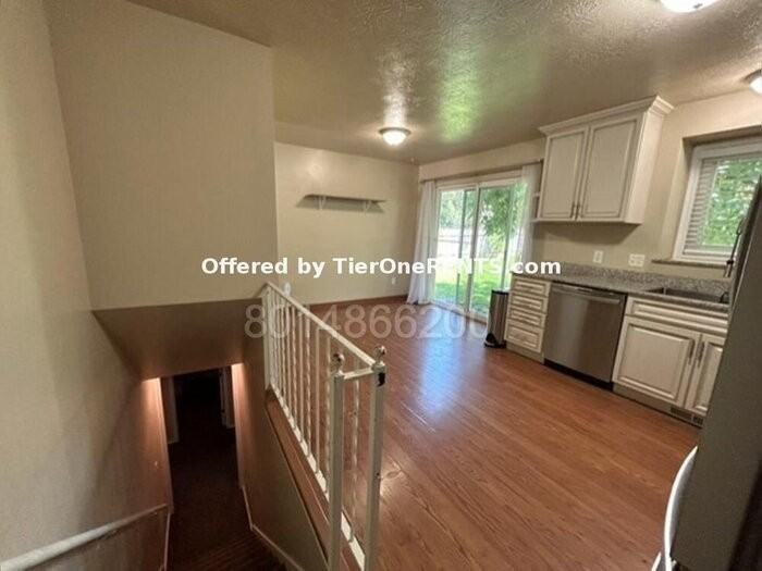 5675 W 4360 S - Photo 7 of 25