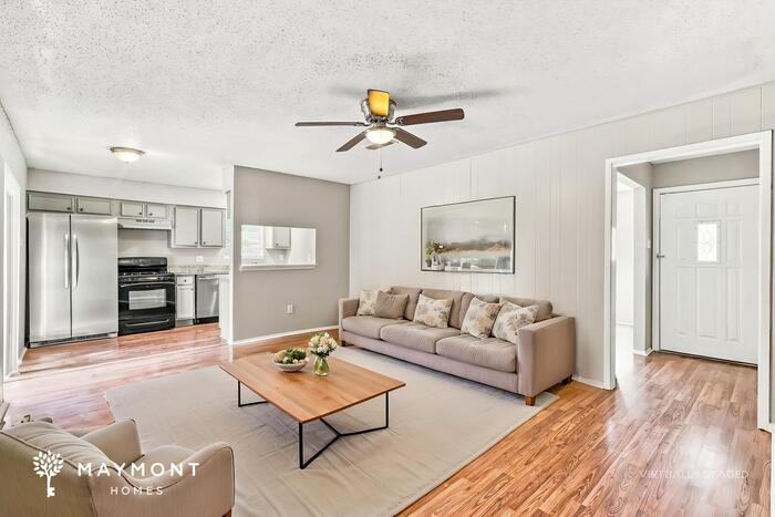 11750 Murr Way - Photo 5 of 15
