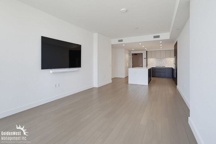 1388 Kettner Blvd #2409 - Photo 6 of 22