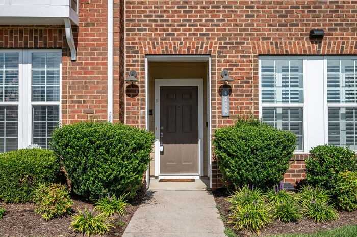 4204 Bon Secours Pkwy #B - Photo 3 of 30