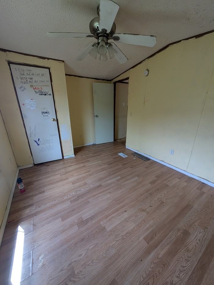 101 Felix Dr - Photo 4 of 16