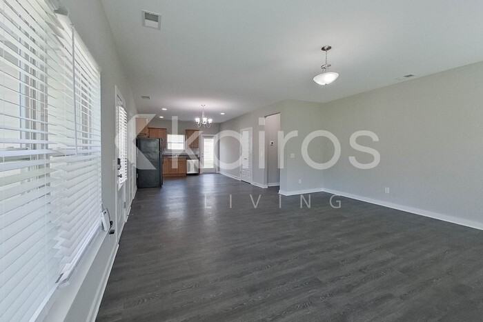 344 White Oak Cir - Photo 6 of 26