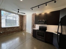 featured image of 712 12th St