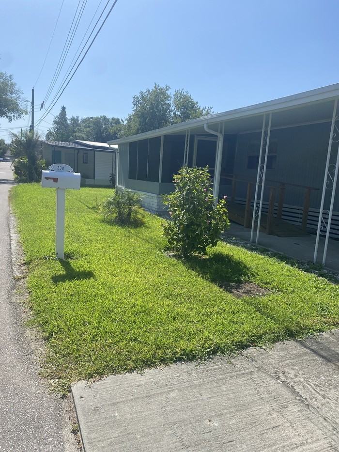 238 Sunset Cir - Photo 2 of 10