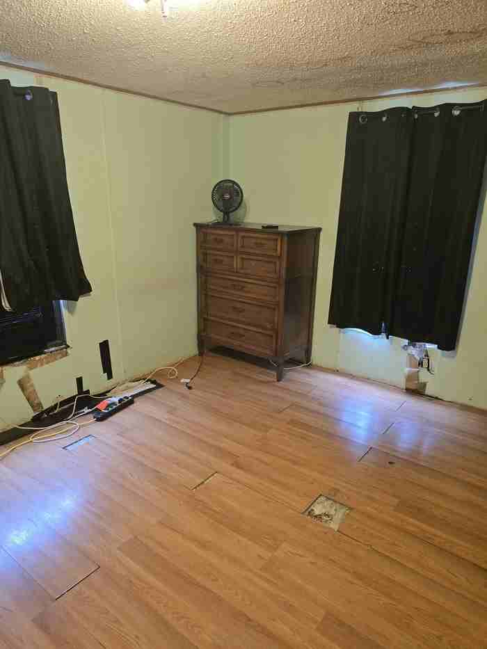 350 Sandybrook Dr - Photo 3 of 19