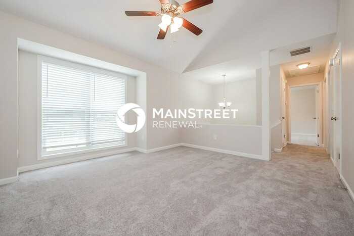 4082 Sweet Water Ct Se - Photo 3 of 18