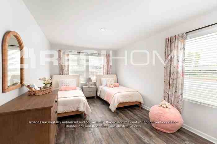 1611 Foothills Rd - Photo 6 of 15