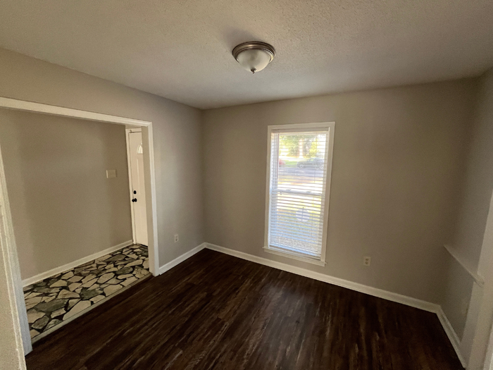 3568 Clearbrook St - Photo 2 of 25