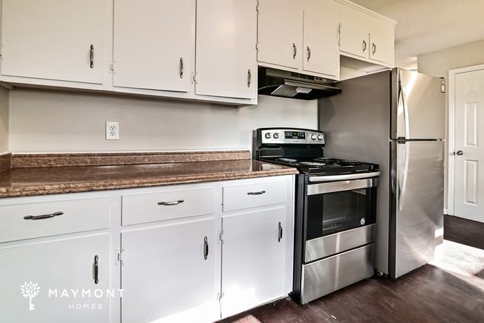 612 Bitternut Rd - Photo 6 of 12