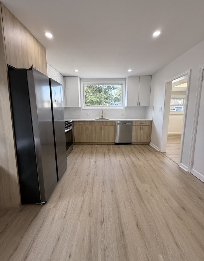 27 Lincoln Ave - Photo 5 of 33