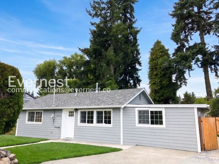 3930 Ne 6th Pl - Photo 2 of 15